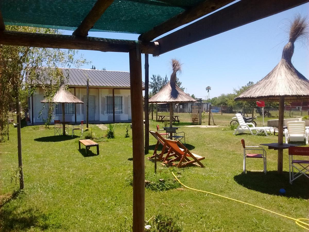 Aitue Bungalows Gualeguaychú Extérieur photo