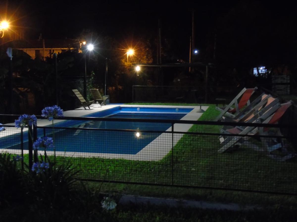 Aitue Bungalows Gualeguaychú Extérieur photo