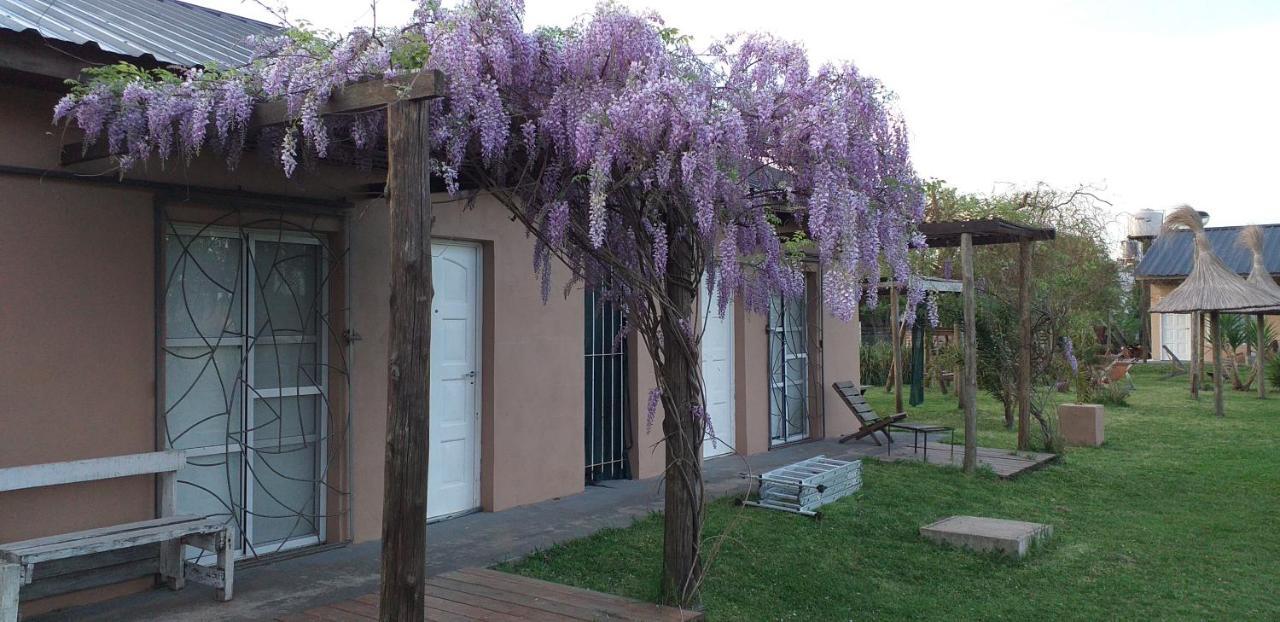 Aitue Bungalows Gualeguaychú Extérieur photo